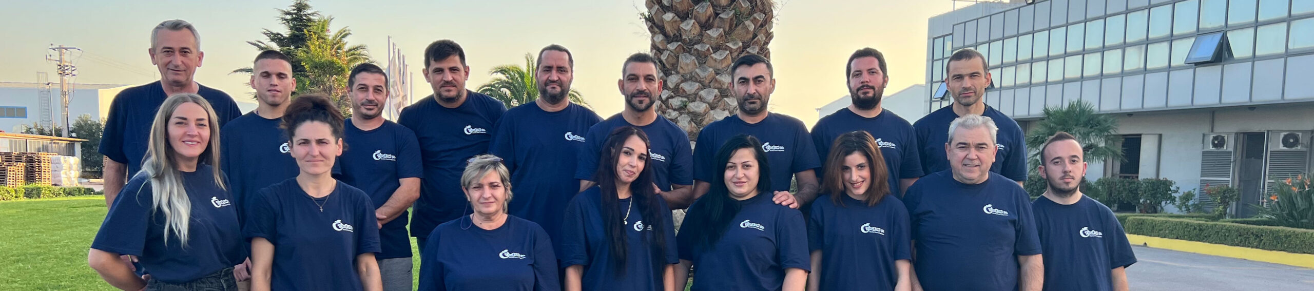 photo-staff